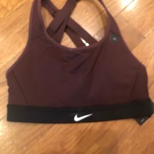 Nike sports bra size xs